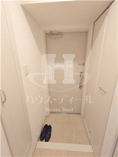 玄関　別号室参考写真です