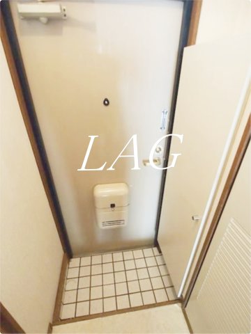 玄関　玄関です。