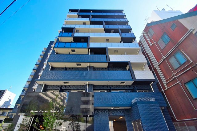 建物外観　スタイリッシュなデザインの外観です。