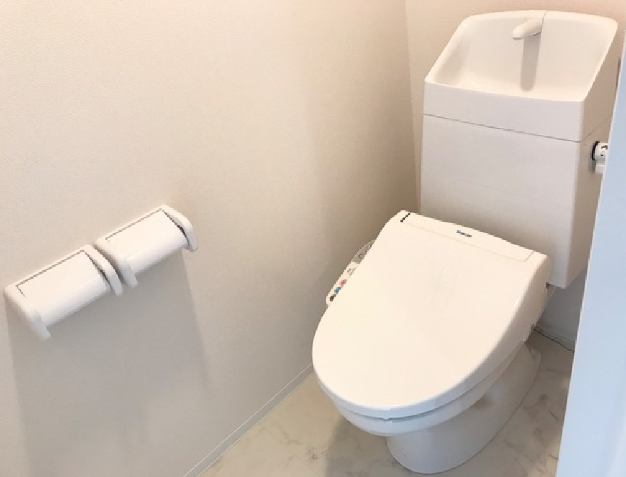 トイレ　落ち着いたトイレです