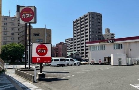 飲食店　ガスト 熱田一番店(から好し取扱店)（飲食店）まで468m