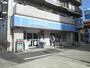 コンビニ　ローソン多摩一ノ宮店（コンビニ）まで447m