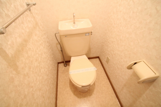 トイレ　※別部屋の写真です