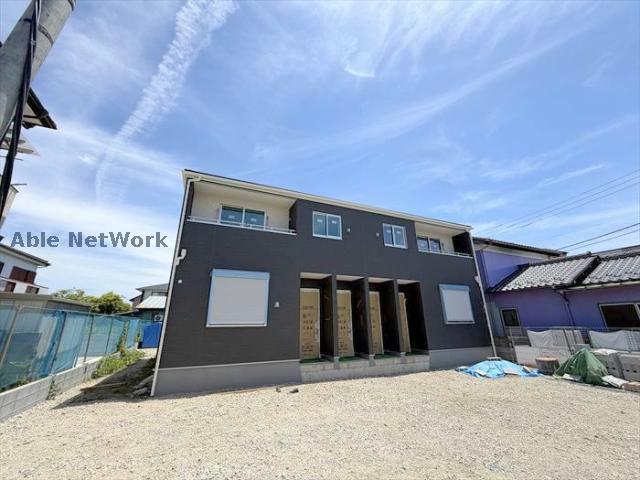建物外観　建築中
