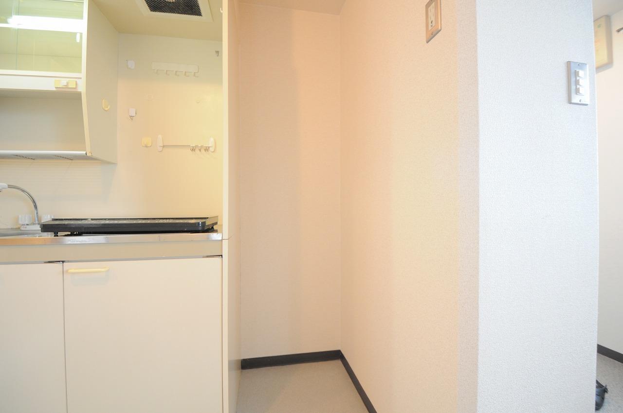 その他部屋・スペース　冷蔵庫置きスペース