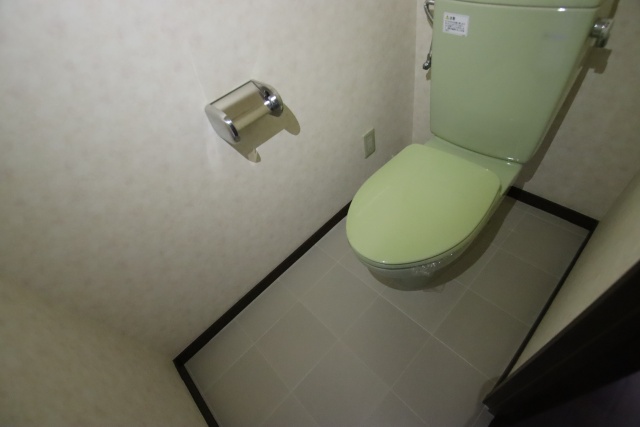 トイレ　別室の参考写真です。※現況優先