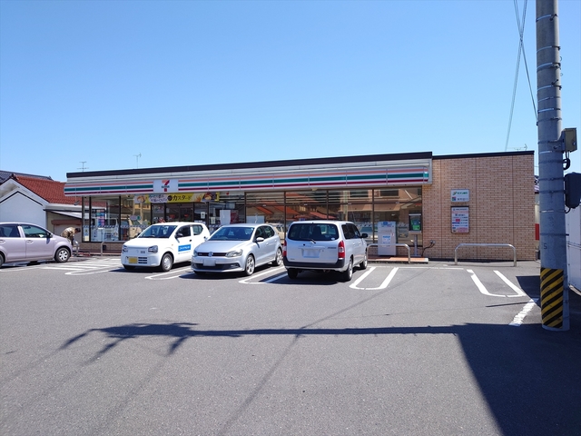 コンビニ　セブンイレブン郡山富久山店（コンビニ）まで776m