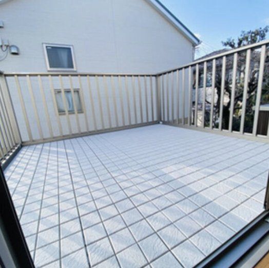 バルコニー　庭