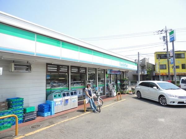 コンビニ　ファミリーマートサンズ（コンビニ）まで429m