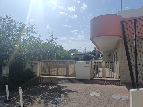 幼稚園・保育園　百合台保育園（幼稚園・保育園）まで992m