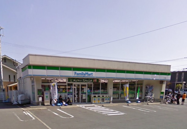 コンビニ　ファミリーマート 長崎小江原店（コンビニ）まで6105m