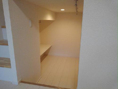 収納　バンクベッド下クローゼット
