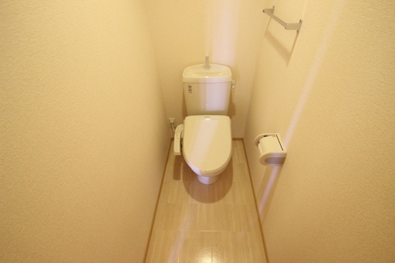 トイレ　※別部屋の写真です