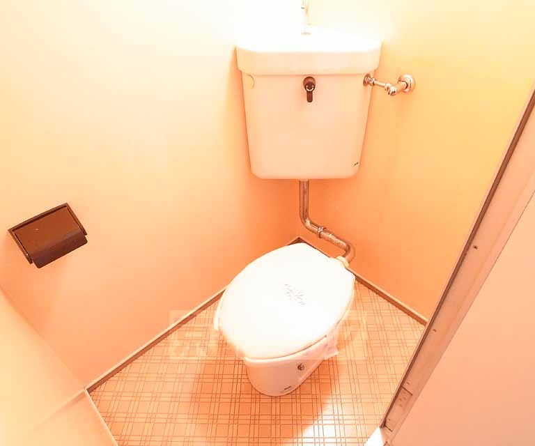 トイレ　お風呂トイレ分かれています。