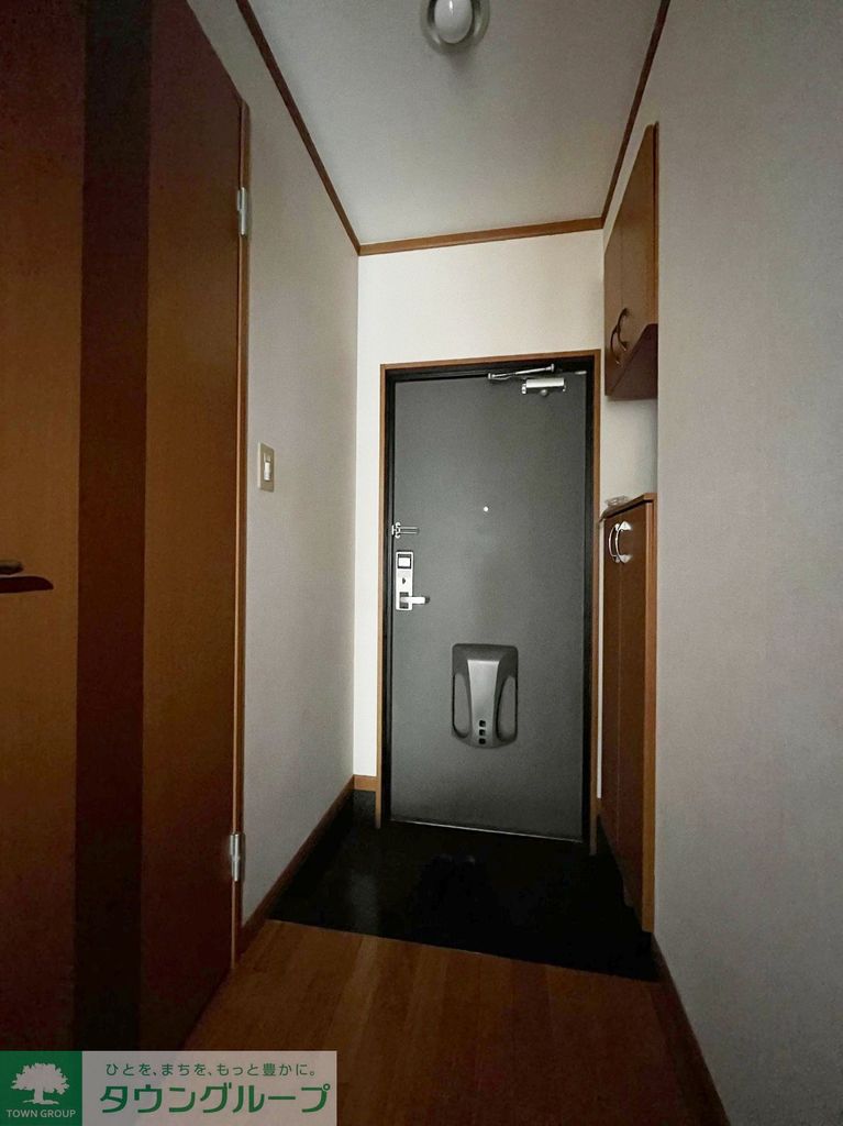 玄関　設備