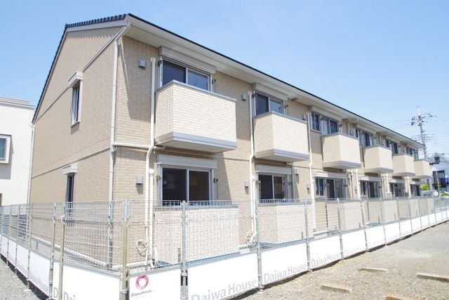 建物外観　☆愛甲石田駅徒歩5分の築浅物件です♪