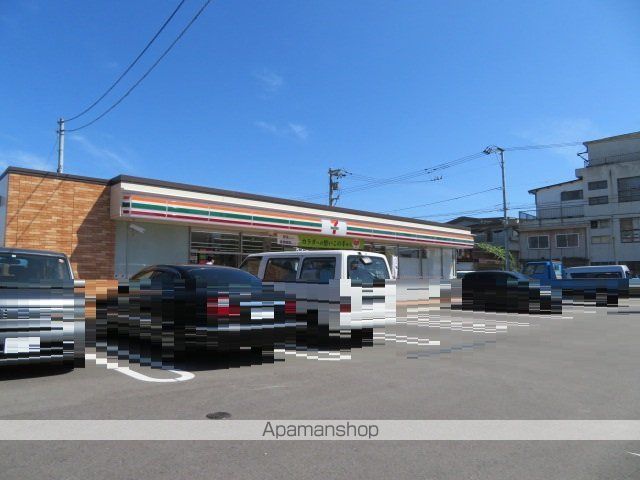 コンビニ　セブンイレブン（コンビニ）まで442m