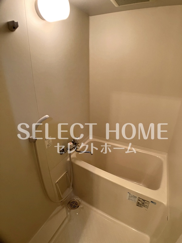 バス・シャワールーム　お風呂です