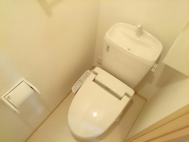 トイレ　ウォシュレット