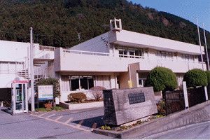 図書館　青梅市沢井図書館（図書館）まで1146m