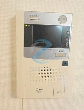 セキュリティ　モニター付きインターホン