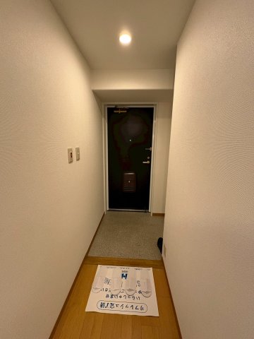 玄関　※同建物の類似写真となります。