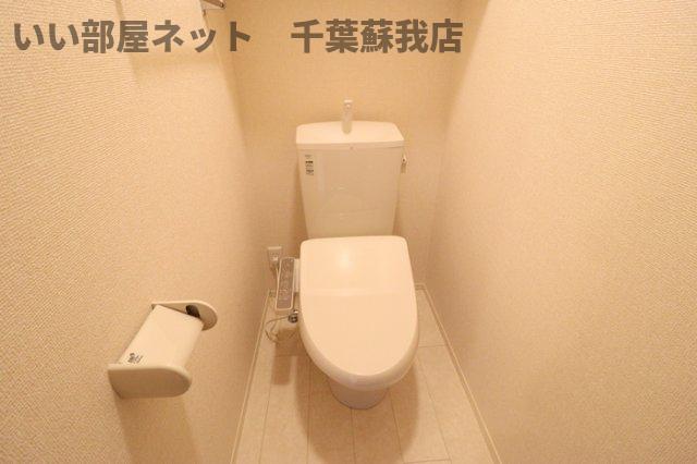 トイレ　落ち着いたトイレです