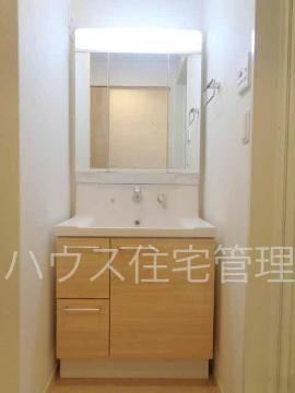 洗面設備　洗髪洗面化粧台