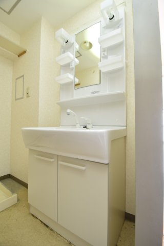 洗面設備　※別部屋参考写真