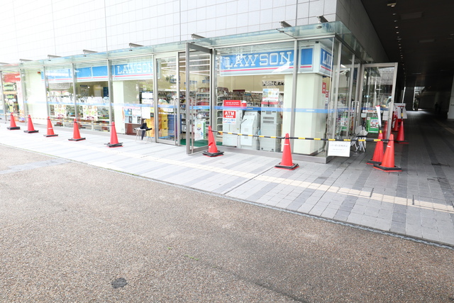 コンビニ　ローソン岡山リットシティビル店（コンビニ）まで223m