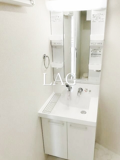 洗面設備　洗面台です。