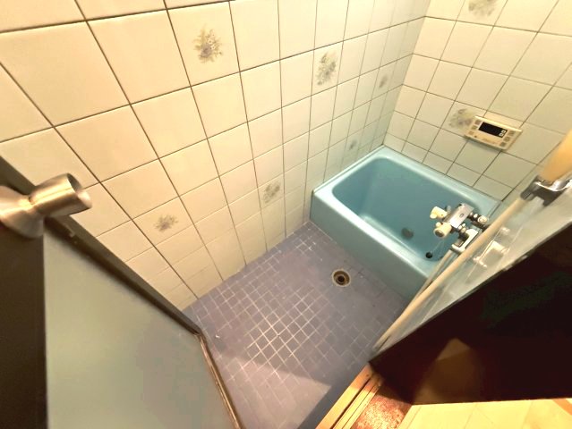 バス・シャワールーム　お風呂で日々の疲れを落としましょう