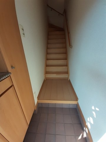 玄関　収納もある玄関です