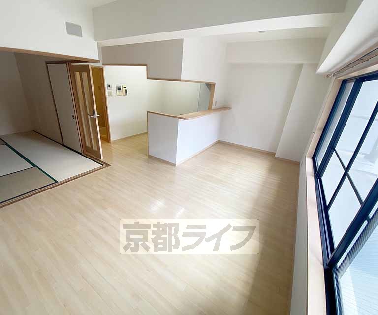 居室・リビング　開放感があるお部屋です