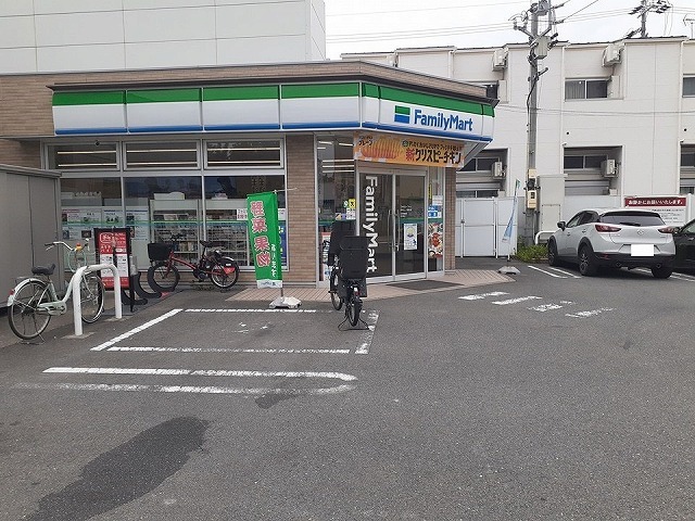 コンビニ　ファミリーマート中村上ノ宮町店（コンビニ）まで360m
