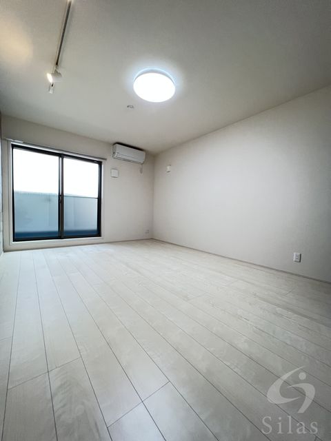 居室・リビング　同仕様