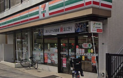コンビニ　セブンイレブン 文京大塚4丁目店（コンビニ）まで247m