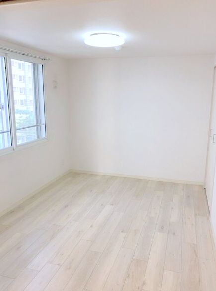 その他部屋・スペース　洋室です☆※同タイプ他号室の参考画像です