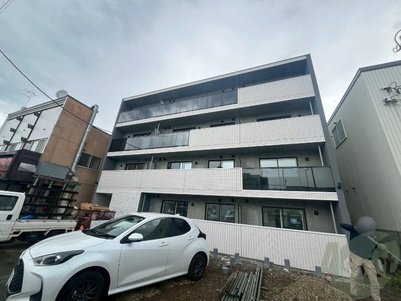 建物外観　札幌市東区北２０条東「フェーラシュヴァル元町」