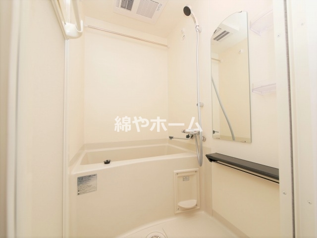 バス・シャワールーム　お風呂で日々の疲れを落としましょう