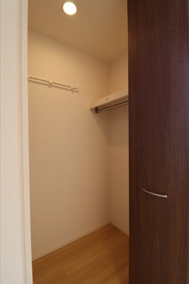 収納　※他号室の写真です