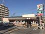 コンビニ　セブンイレブン大阪加美東4丁目店（コンビニ）まで241m