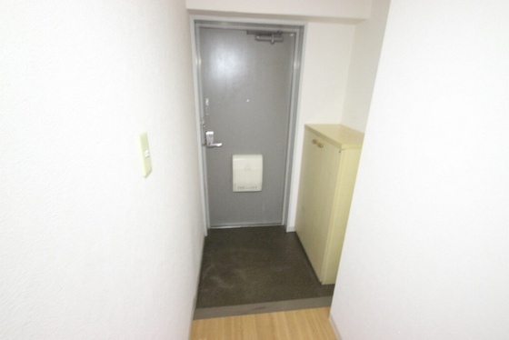 玄関　※別号室の写真使用