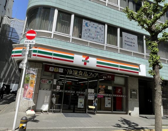 コンビニ　セブンイレブン豊島南池袋2の東店（コンビニ）まで154m