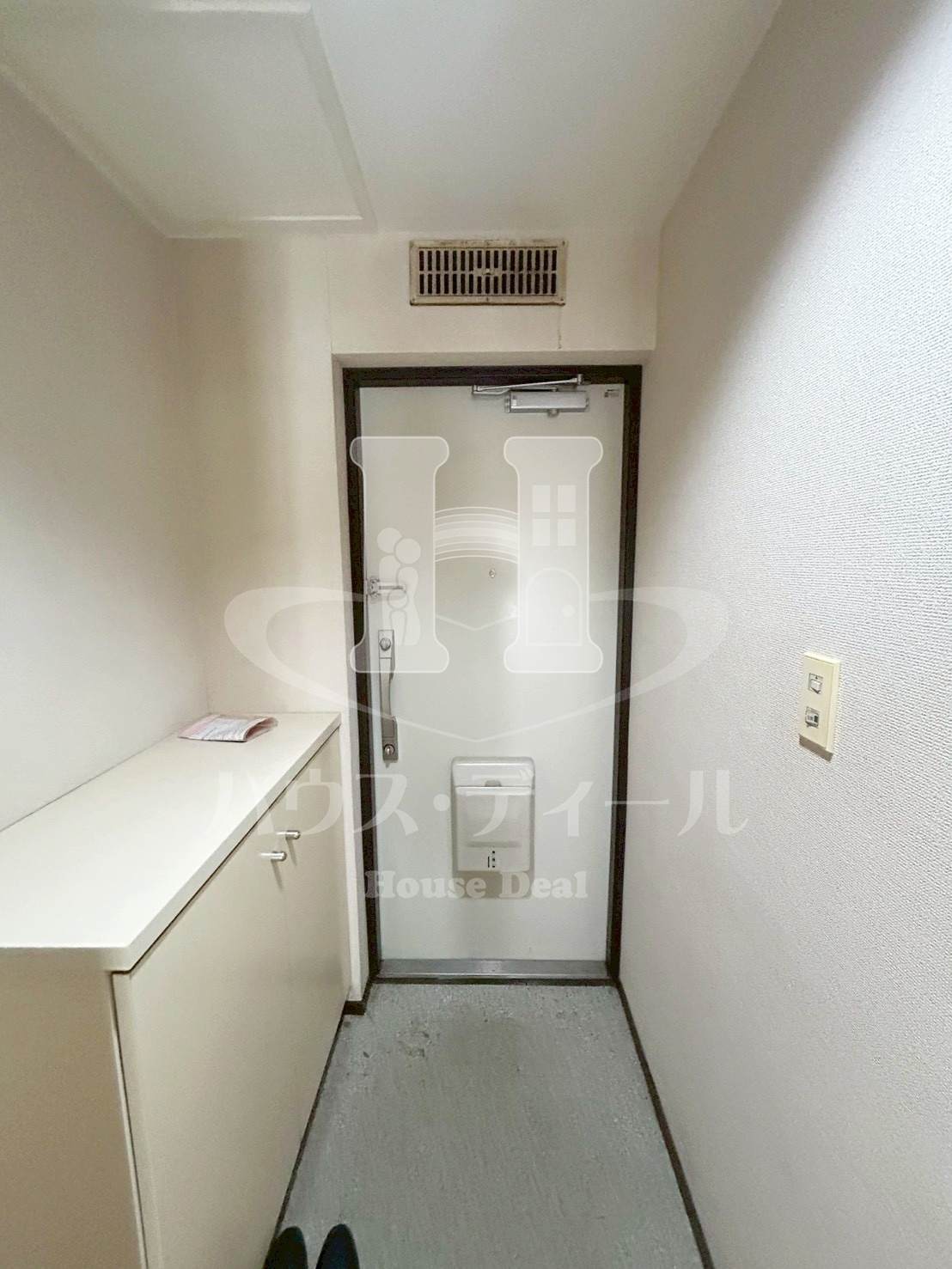 玄関　別号室参考写真です