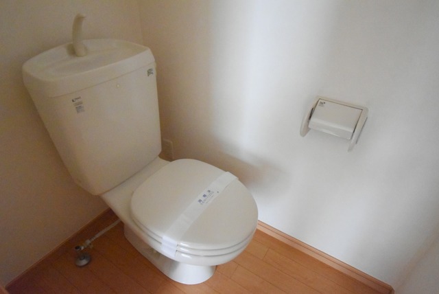 トイレ　同物件別部屋参考写真です。
