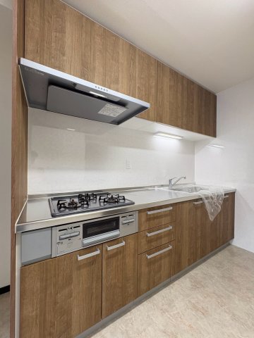 白鷹松下町マンションのキッチン写真