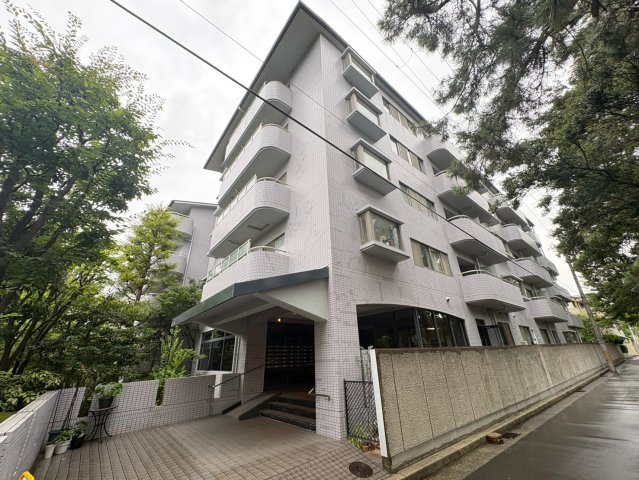 白鷹松下町マンションの外観写真