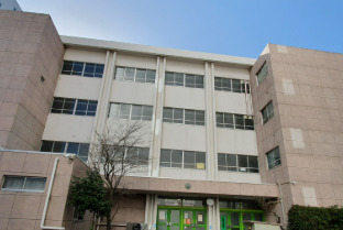 小学校　港区立東町小学校（小学校）まで830m