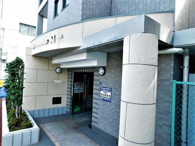 エントランス　エントランス入口